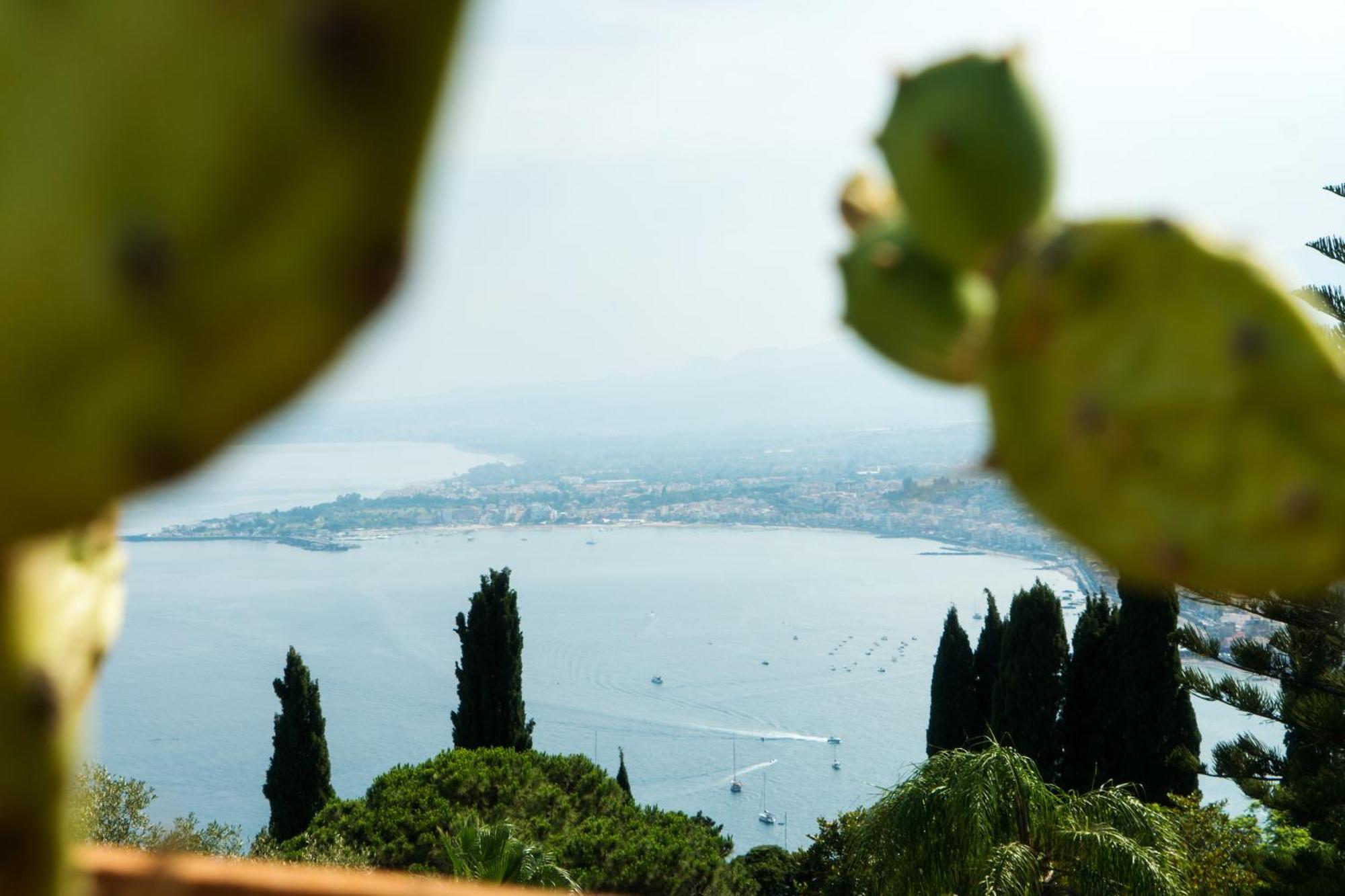 The Charming House Appartement Taormina Buitenkant foto