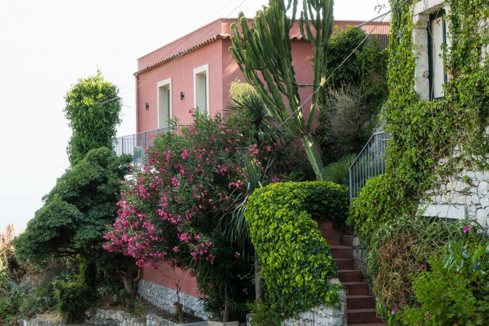 The Charming House Appartement Taormina Buitenkant foto