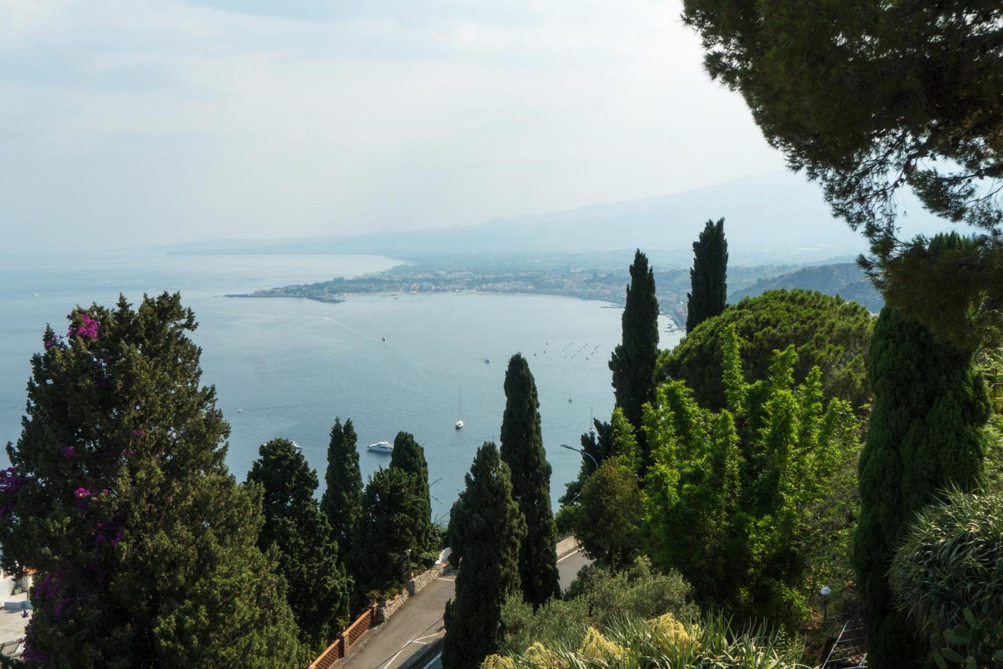 The Charming House Appartement Taormina Buitenkant foto