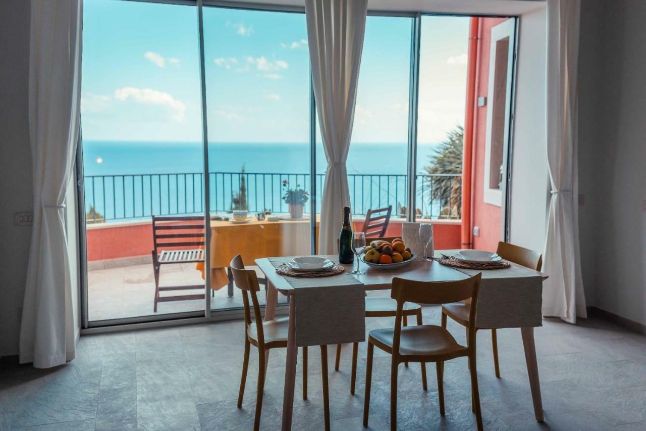 The Charming House Appartement Taormina Buitenkant foto